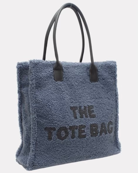 Boucle Teddy Tote Bag (Navy)