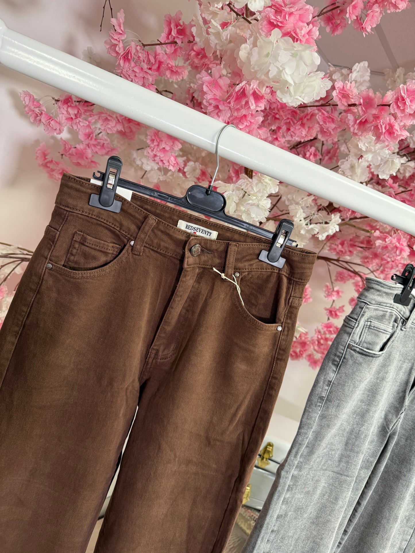 ‘Erika’ Wide Leg Jeans 2 Colours (30 inch)